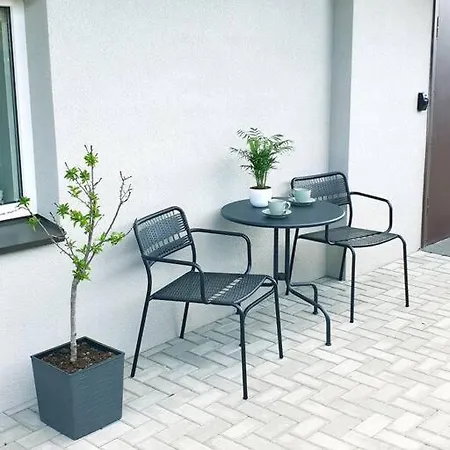 Apartment Ancia Close To Center With Private Yard *